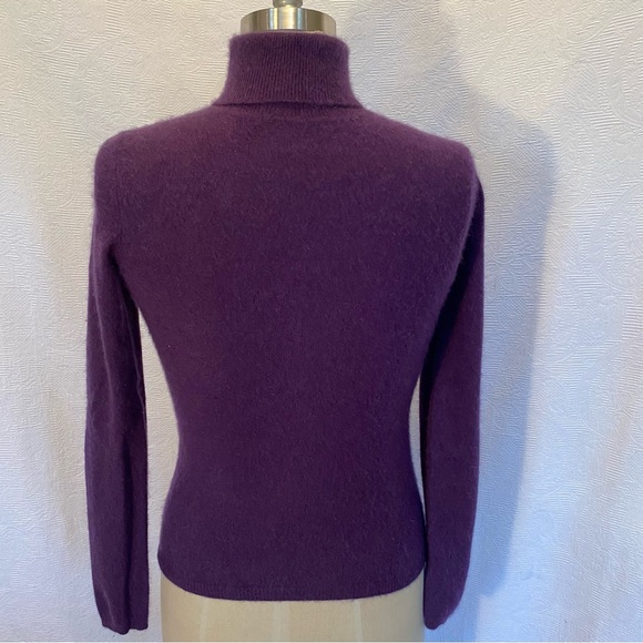 Pure cashmere XS/S purple turtleneck sweater. - Picture 2 of 4